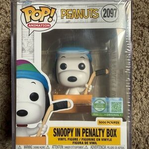 Funko Pop! Peanuts #2097 Snoopy in Penalty Box Vinyl Figure - 5000